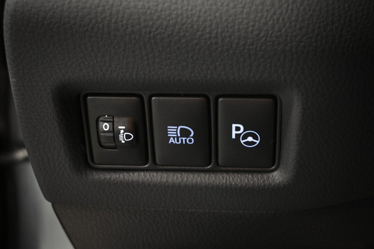 Foto Toyota C-HR 26