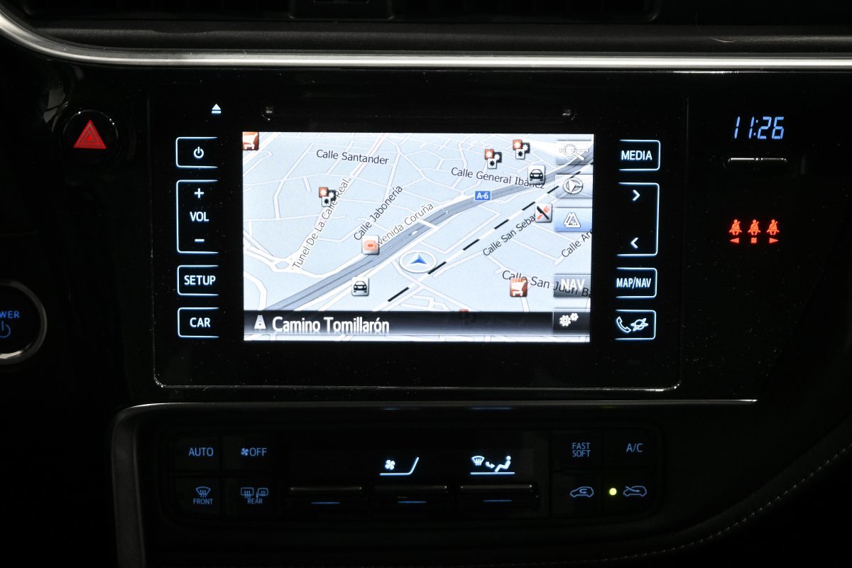 Foto Toyota Auris 14