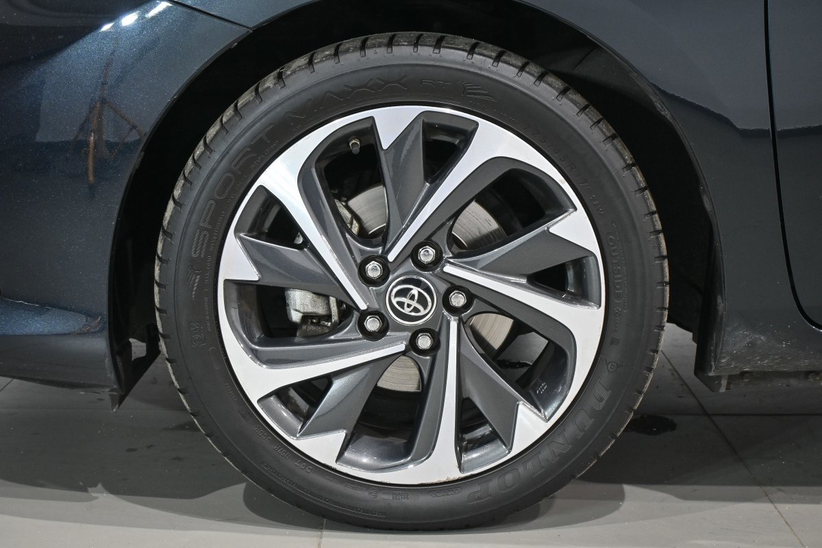 Foto Toyota Auris 29