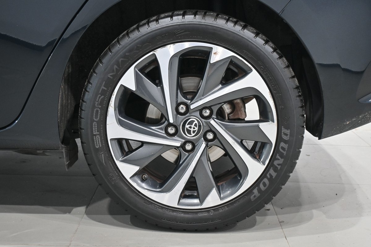 Foto Toyota Auris 30