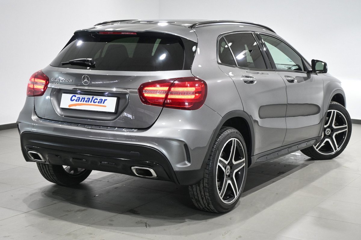 Foto Mercedes-Benz Clase GLA 4