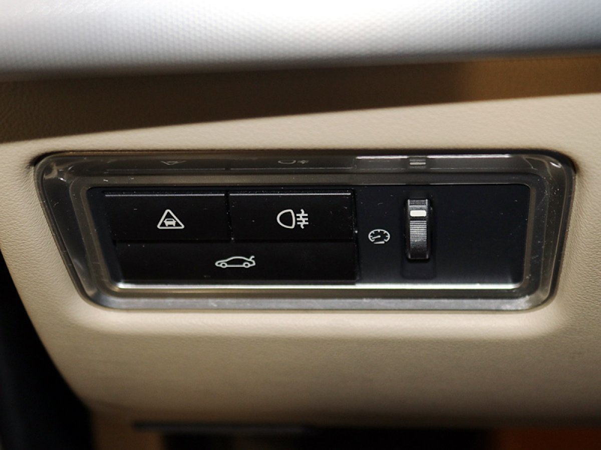 Foto Jaguar XF 29