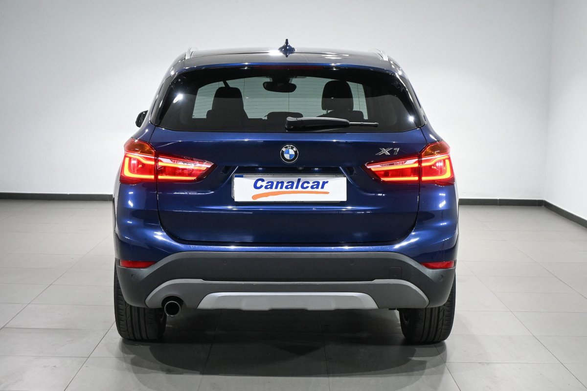 Foto BMW X1 5