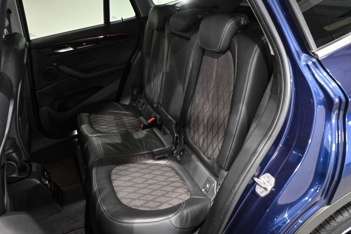 Foto BMW X1 11