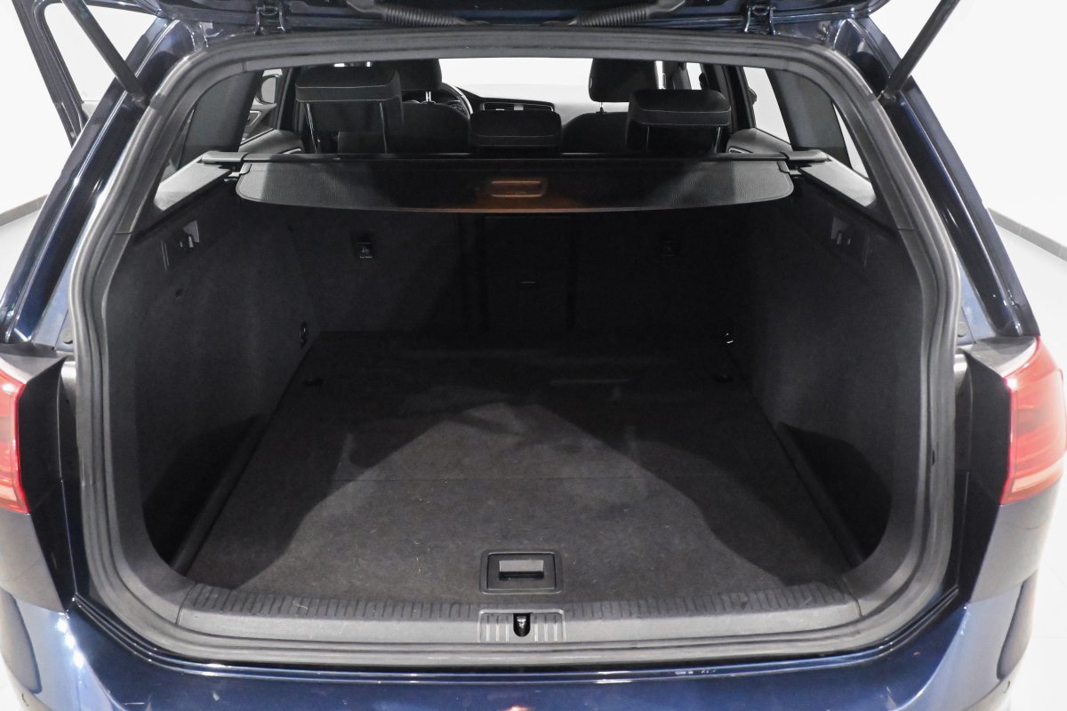 Foto Volkswagen Golf Variant 20