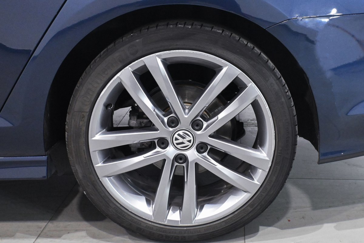 Foto Volkswagen Golf Variant 22