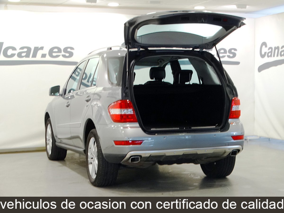 Foto Mercedes-Benz Clase M 8