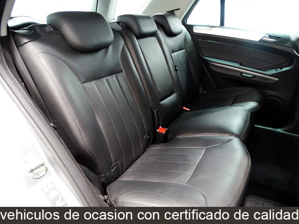 Foto Mercedes-Benz Clase M 20
