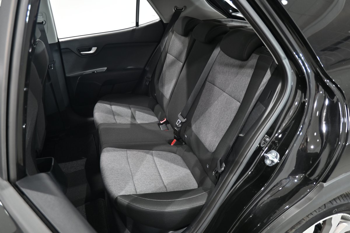 Foto Kia Stonic 11