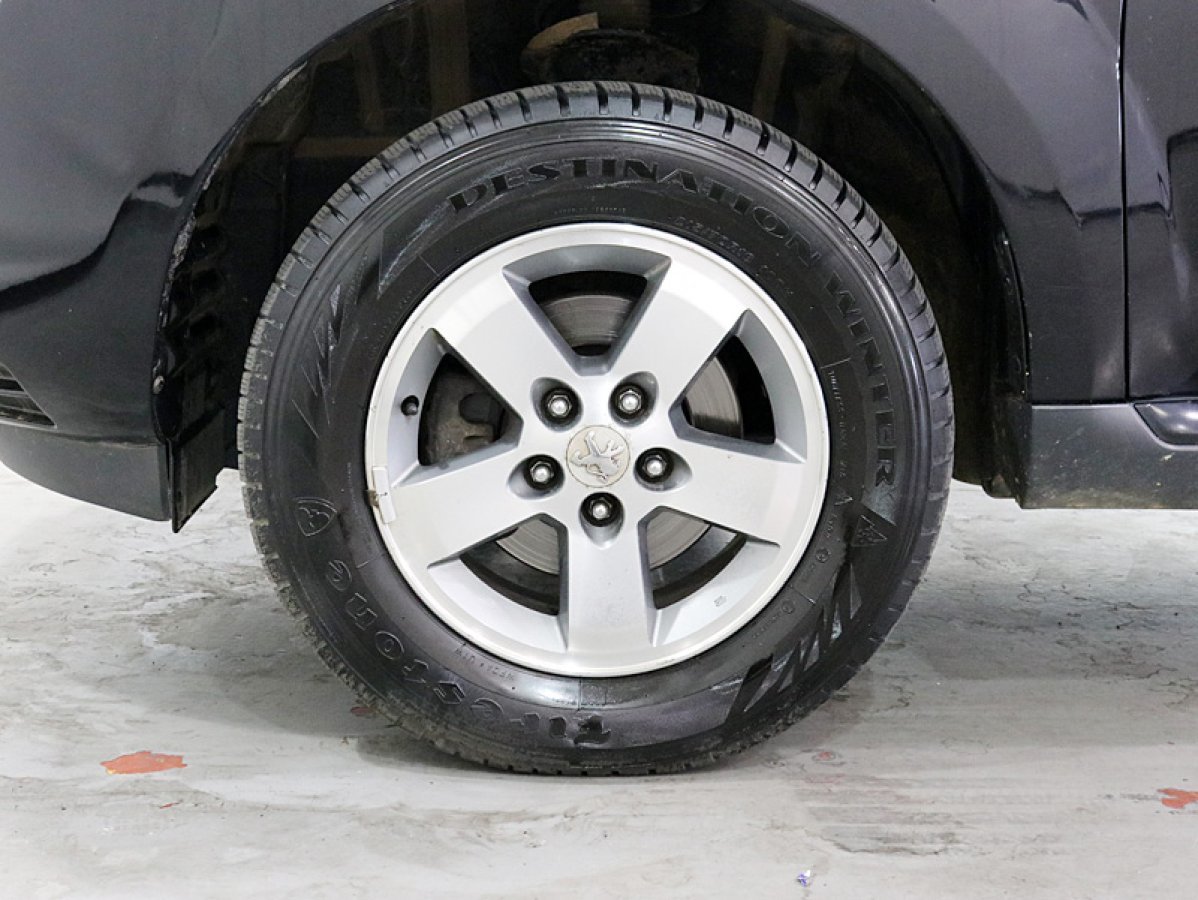 Foto Peugeot 4007 18