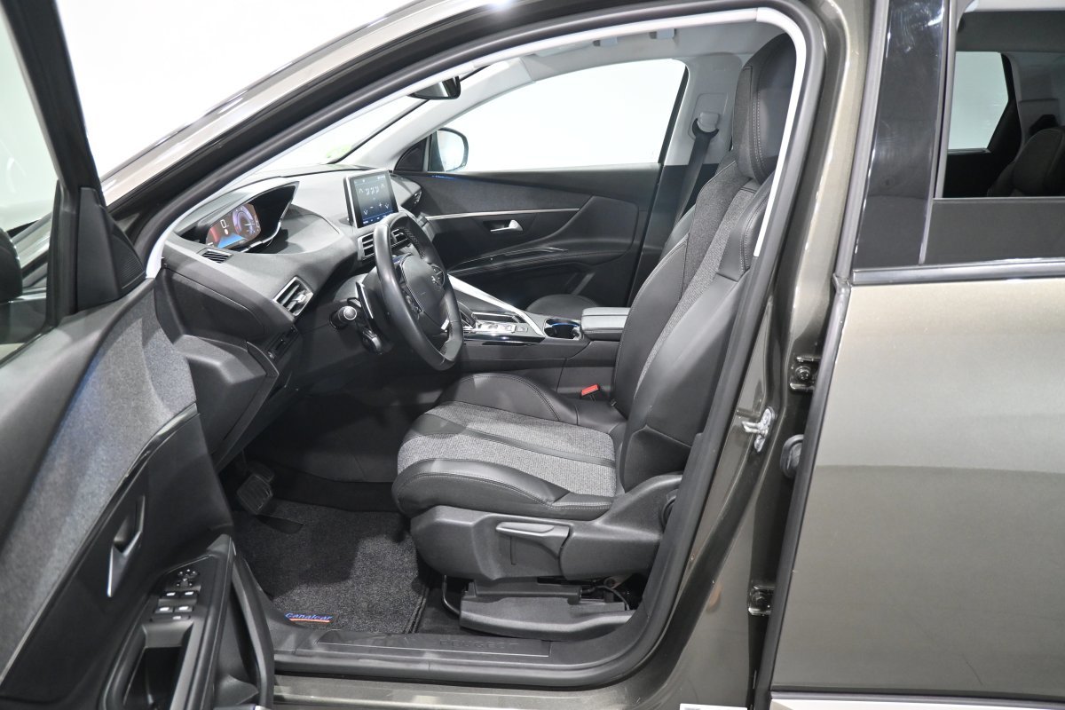 Foto Peugeot 5008 10 Foto Peugeot 5008 10