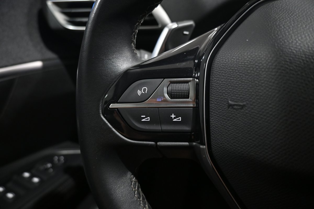 Foto Peugeot 5008 24 Foto Peugeot 5008 24