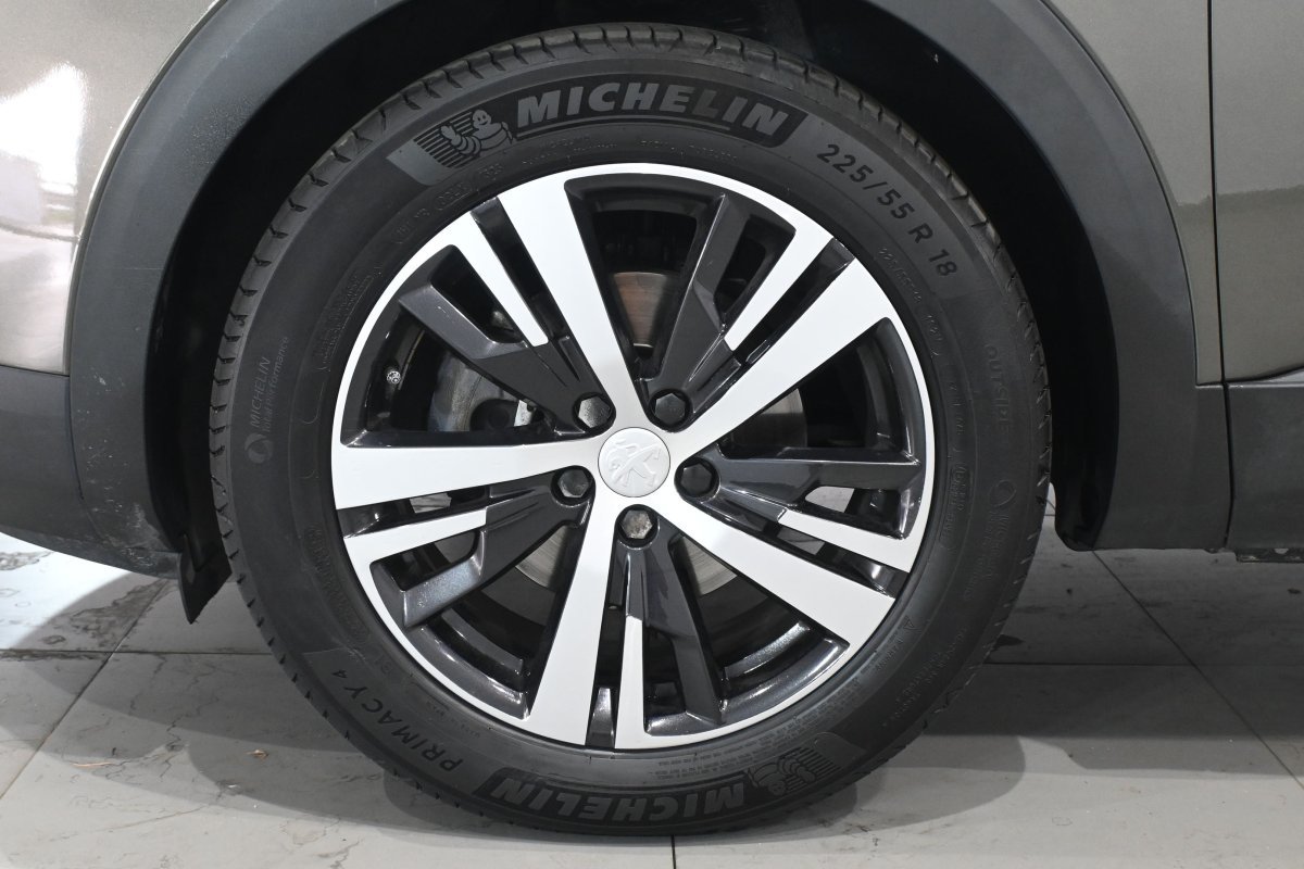Foto Peugeot 5008 28 Foto Peugeot 5008 28