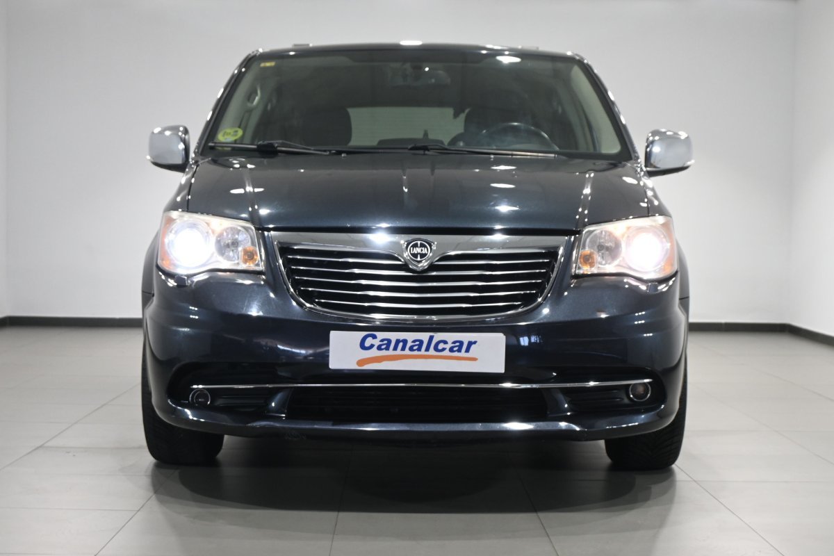 Foto Lancia Voyager 2