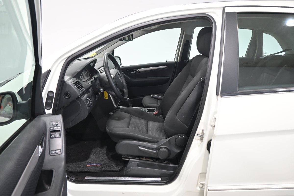 Foto Mercedes-Benz Clase B 10