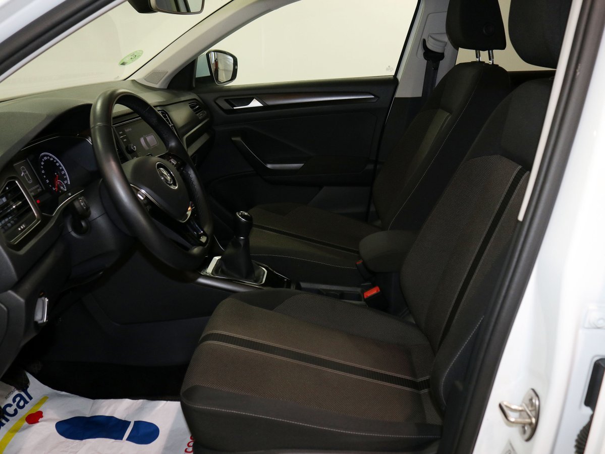 Foto Volkswagen T-Roc 9 Foto Volkswagen T-Roc 9