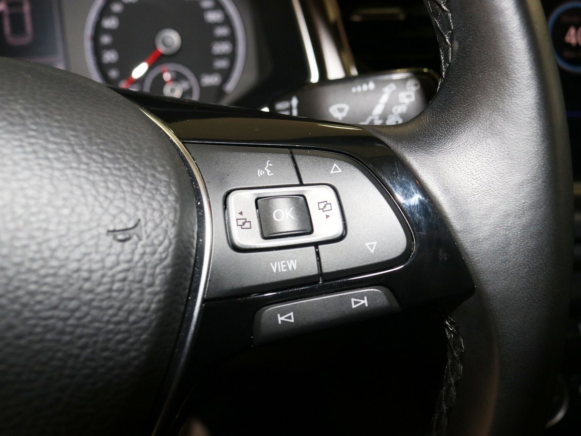 Foto Volkswagen T-Roc 21 Foto Volkswagen T-Roc 21