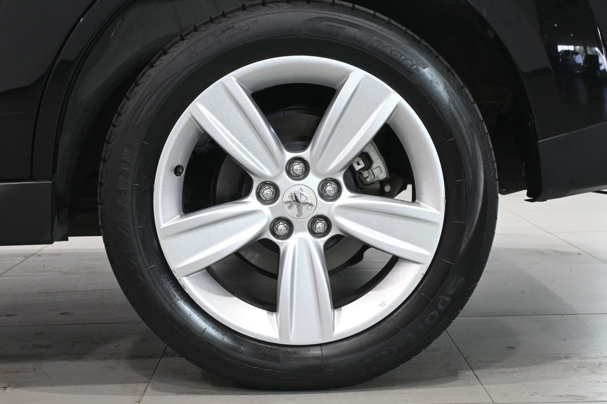 Foto Peugeot 4007 29