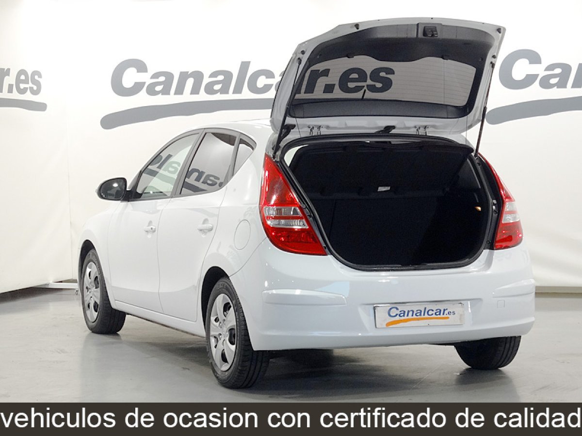 Foto Hyundai i30 9 Foto Hyundai i30 9
