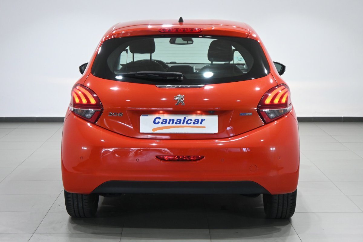 Foto Peugeot 208 5 Foto Peugeot 208 5