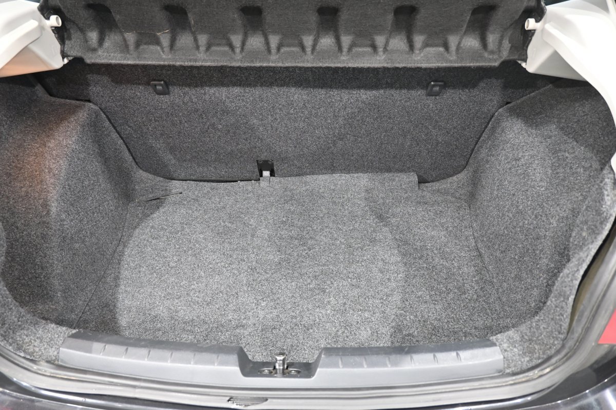 Foto Seat Ibiza 8