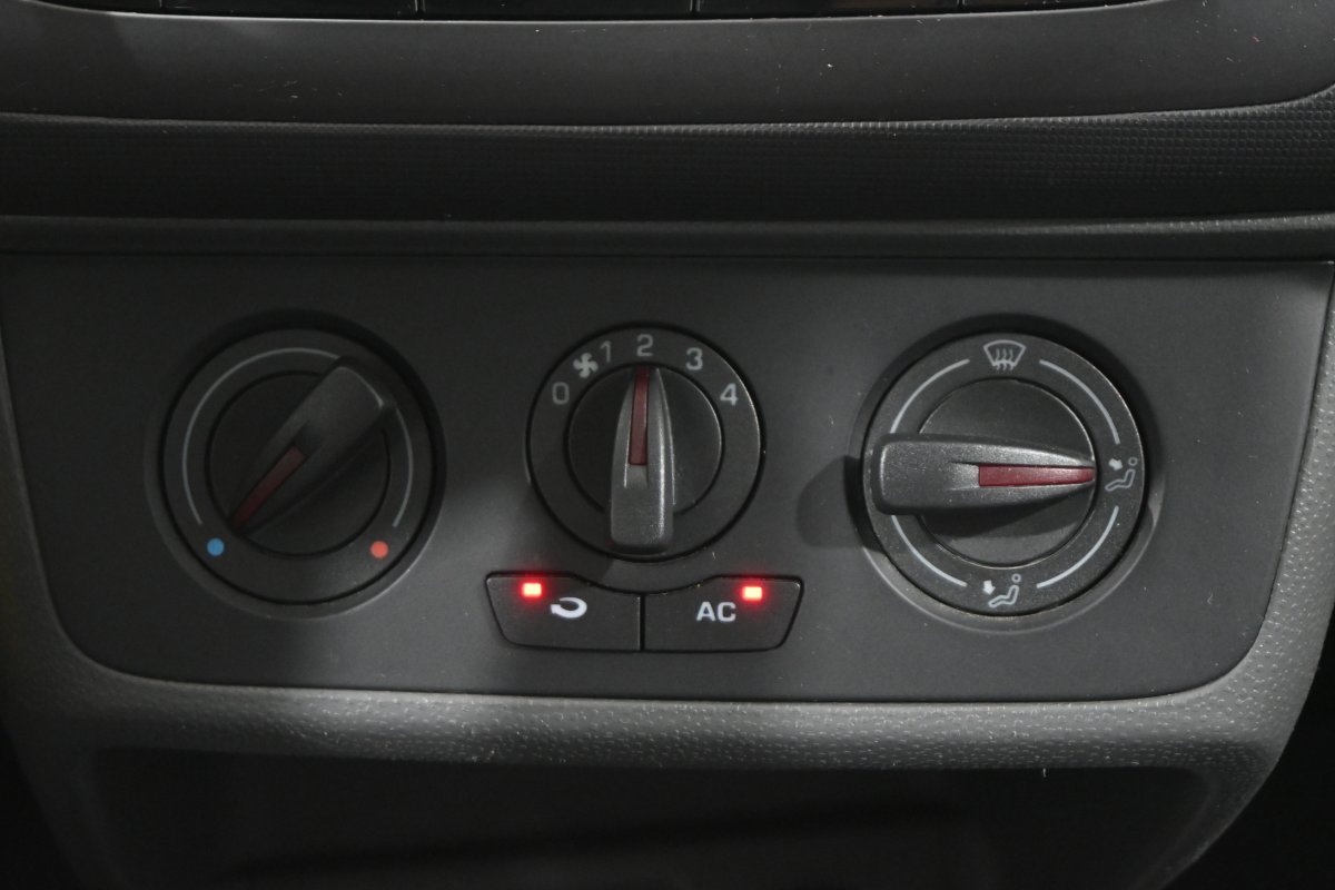 Foto Seat Ibiza 15