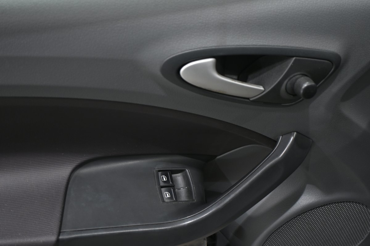 Foto Seat Ibiza 24