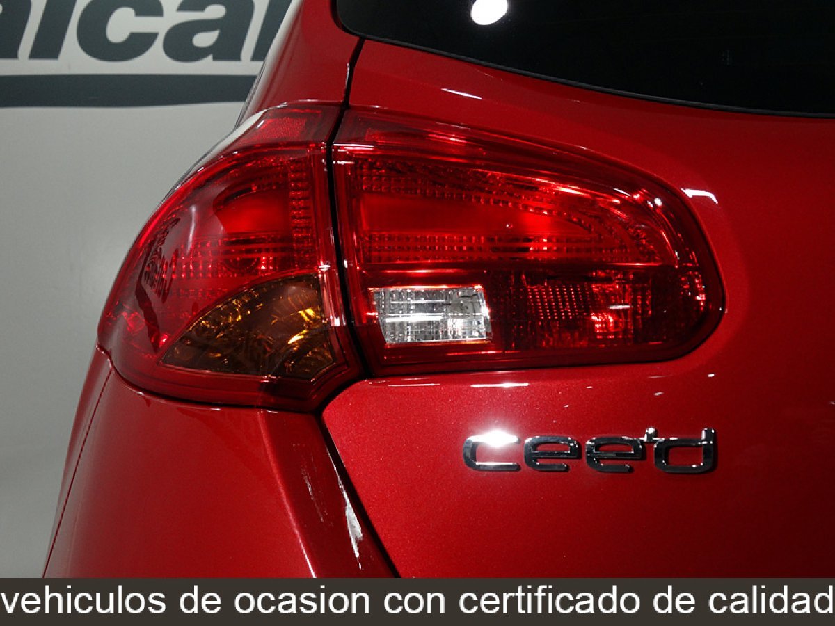 Foto Kia Ceed 9