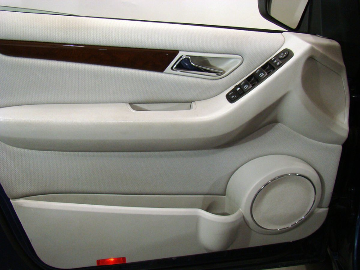 Foto Mercedes-Benz Clase A 25