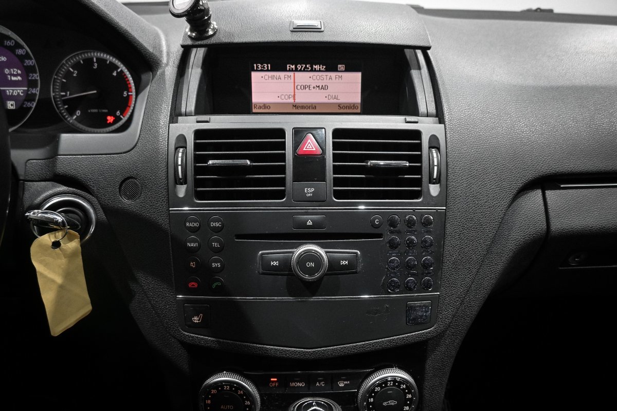 Foto Mercedes-Benz Clase C 12