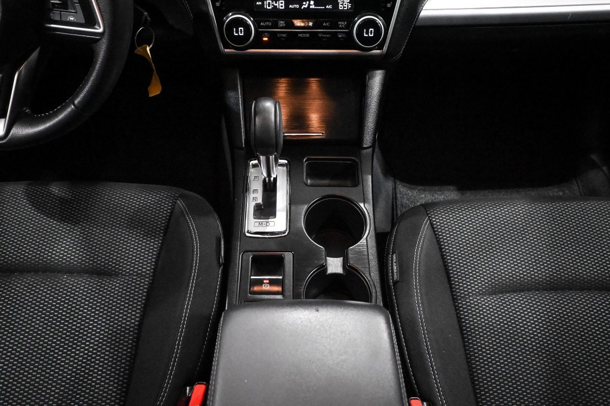 Foto Subaru Outback 18