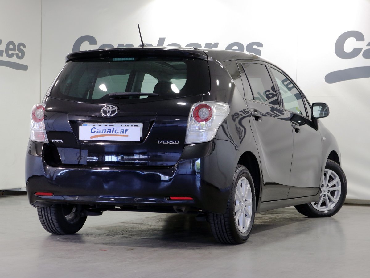 Foto Toyota Corolla Verso 4