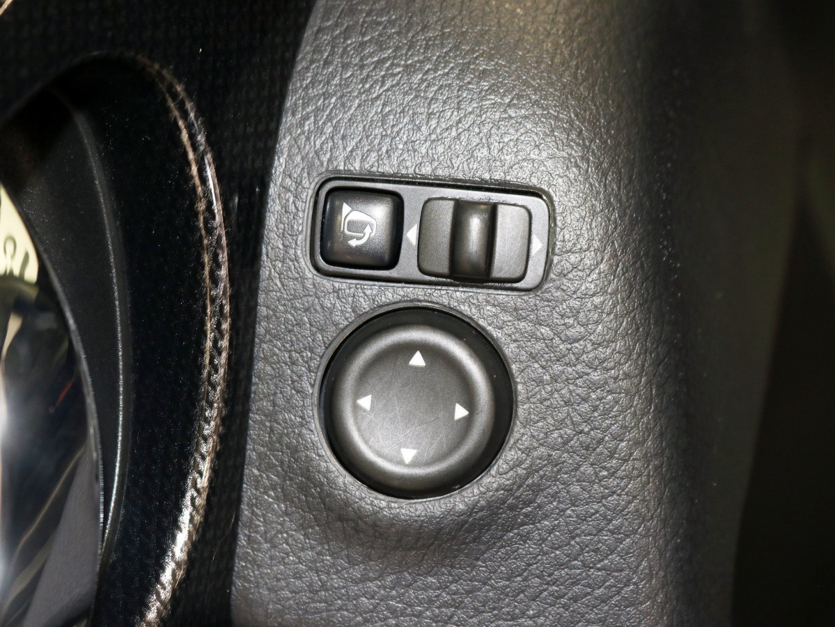 Foto Nissan X-Trail 25