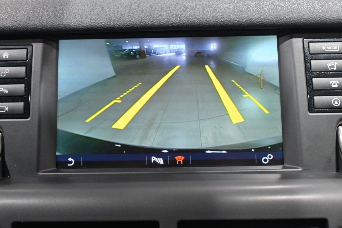 Foto Land-Rover Discovery Sport 16