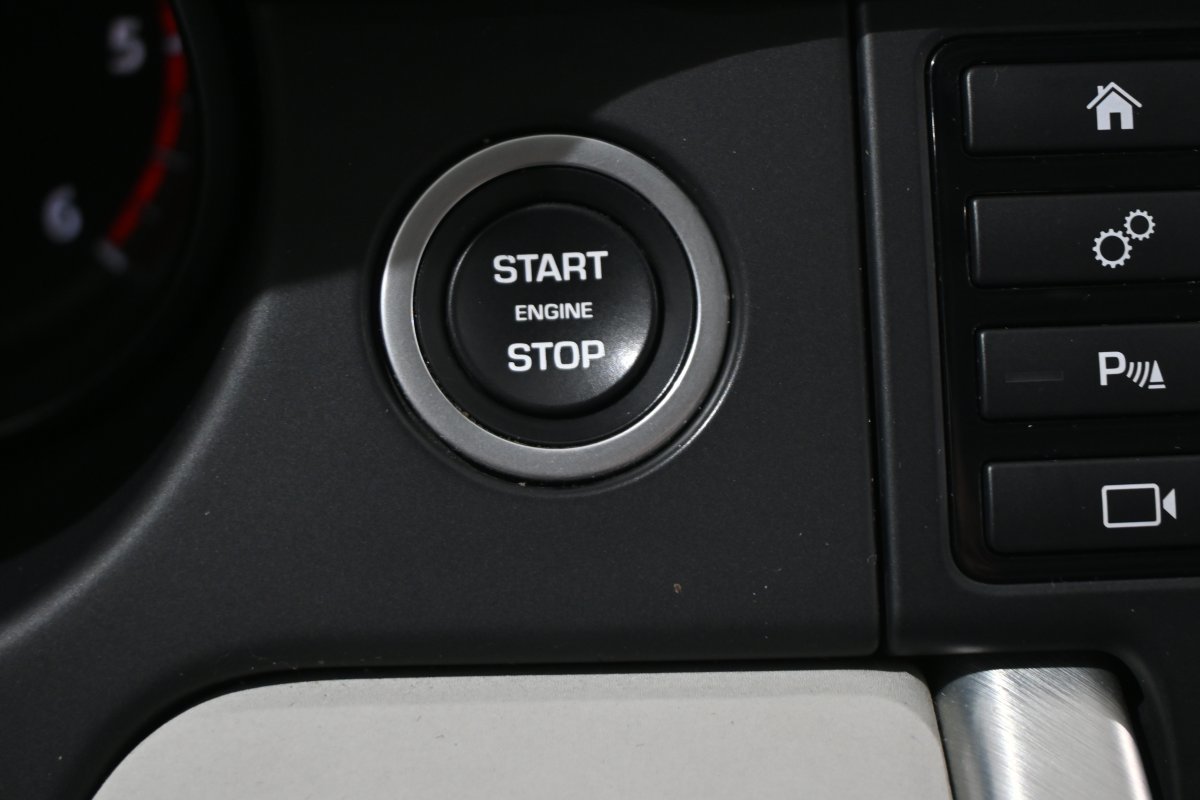 Foto Land-Rover Discovery Sport 21